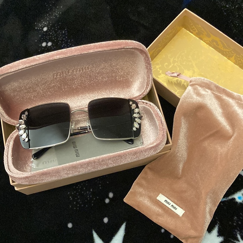 Miu miu sunglasses, black